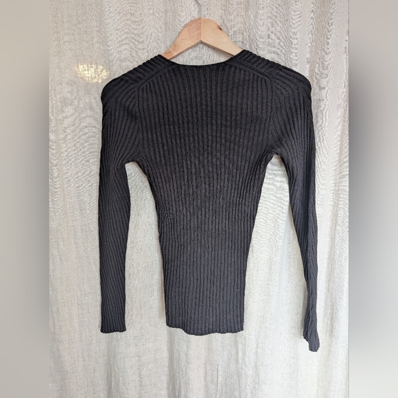 Wolford Wool Ribbed Sweater - Picture 3 of 4